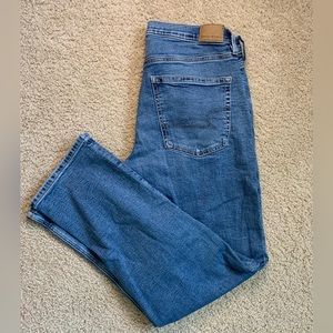 American Eagle 90’s Straight Jean